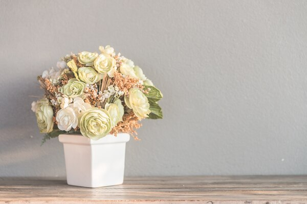 blog 5 Ide Rangkaian Bunga Meja yang Bikin Ruangan Lebih Hidup